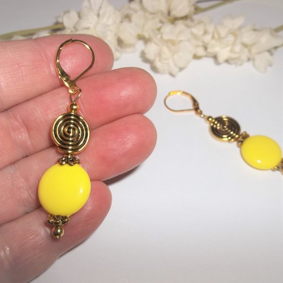 Yellow & Gold Beaded Handmade Earring Set NWT 6487 - Picture 7 of 10